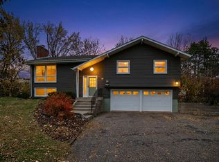 6170 Carleda Way, Inver Grove Heights, MN 55076