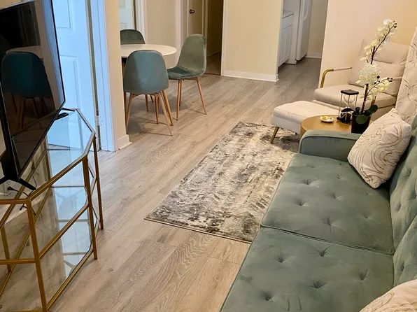 4704 Macarthur Blvd #B, Oakland, CA 94619