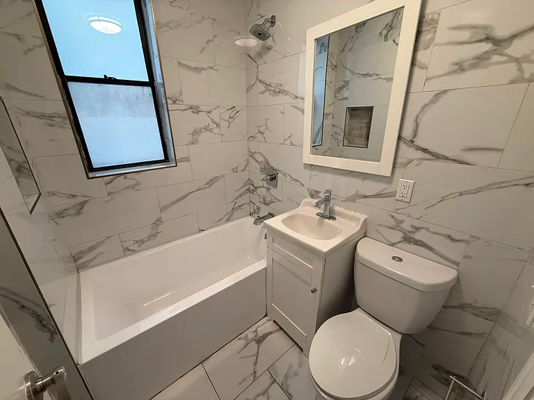 5708 Hudson Ave #10 — Photo 2