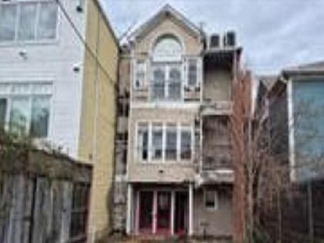 1st image of 406 Emerson St