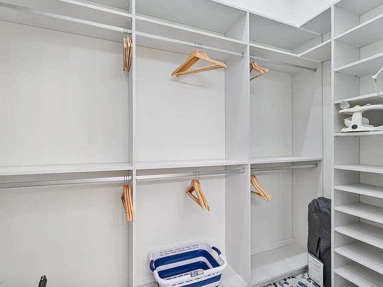 1310 Charleston Square Dr #202 — Photo 73