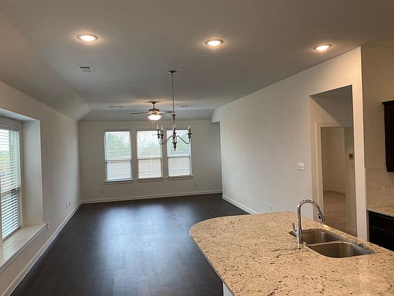 4th image of 3459 Gypsum Ct