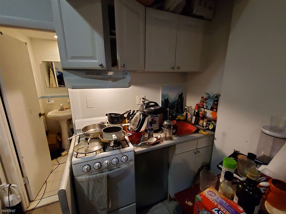 2nd image of 177 Saint Botolph St #5YB