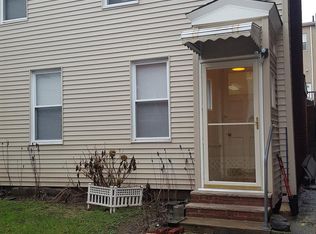 23 Poplar St, Jersey City, NJ 07307