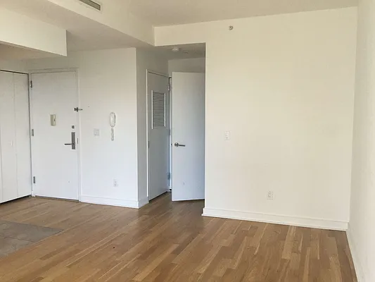 Rented by The Continental | media 10