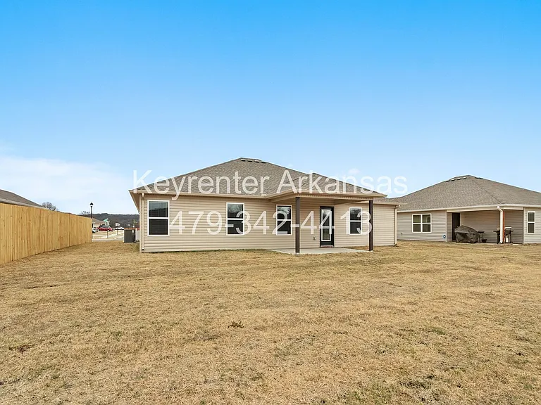 1035 Jennifer Ann Ln — Photo 27