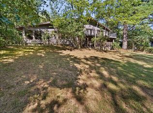 540 E Lakeridge Dr, Fayetteville, AR 72703
