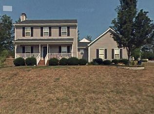 3200 Brookrun Dr, Jamestown, NC 27282