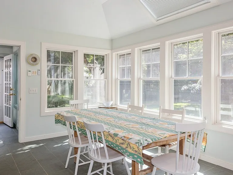 33 Wild Cherry Ln — Photo 12