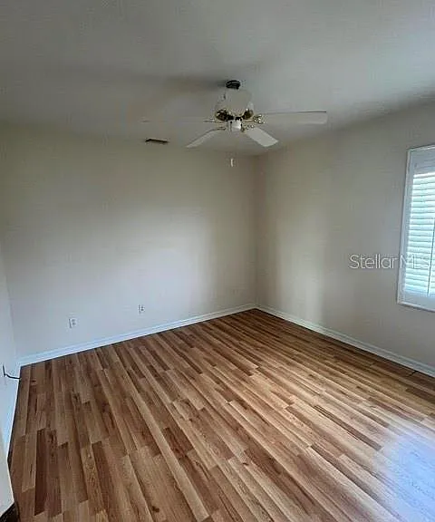 5048 NW 35th St — Photo 24