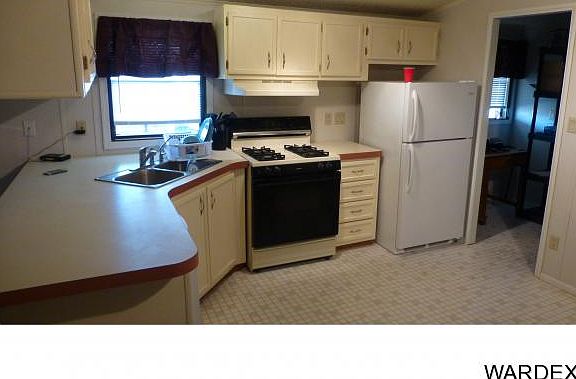 5th image of 5492 S Topaz St