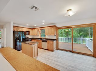 495 Boxwood Dr, Shirley, NY 11967