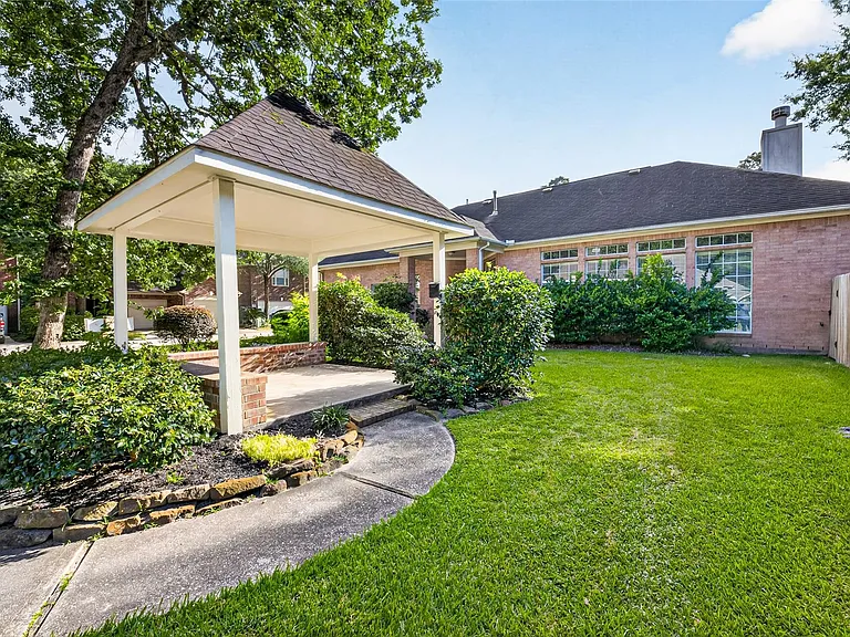 3117 Cedar Knolls Dr — Photo 3
