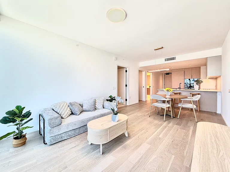 333 Ward Ave #2807 — Photo 4
