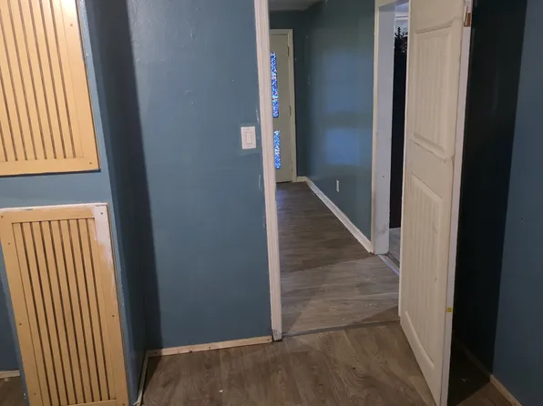 765 4th St, Aurora, NC 27806