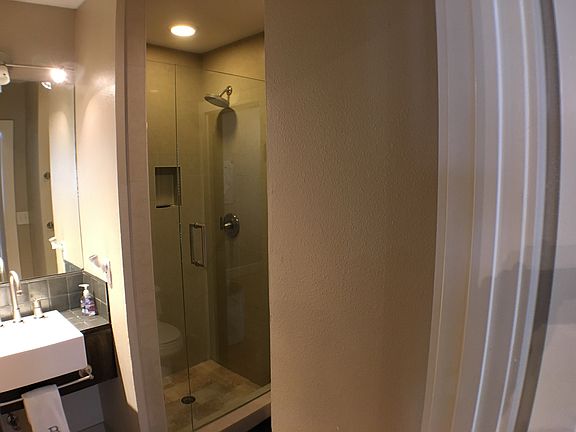 3rd image of 6311 Anita St