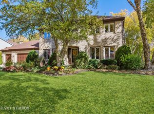 2708 Modaff Rd, Naperville, IL 60565