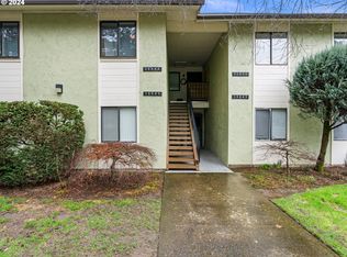 15948 NE Fremont St, Portland, OR