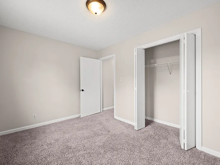 907 Desota Ln — Photo 26
