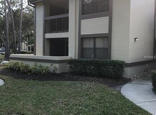 10 Woodlake Ct, Oldsmar, FL 34677