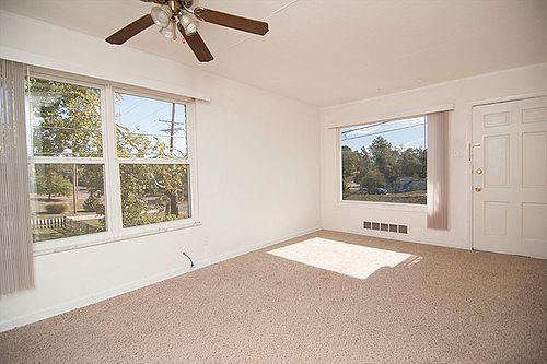 2nd image of 10813 Tesshire Dr