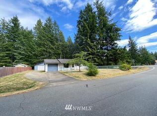30 E Queens Way, Shelton, WA 98584