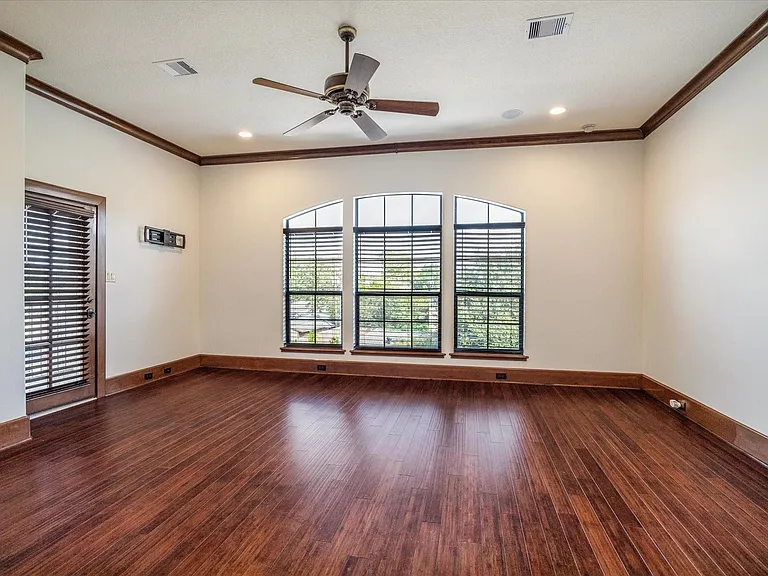 3614 Lancashire Ln — Photo 29