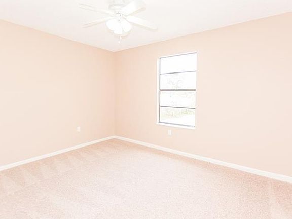 5th image of 2018 W Hyde Dr