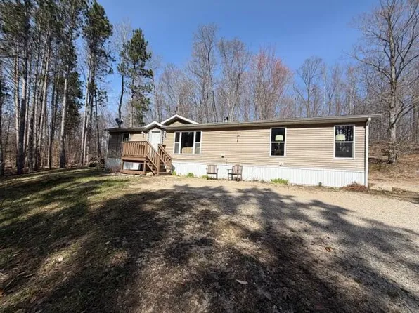 5088 Buck Rd, Williamsburg, MI 49690
