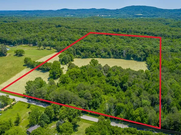 1655 W Cove Rd, Chickamauga, GA 30707