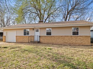 1532 E Seminole St, Springfield, MO 65804