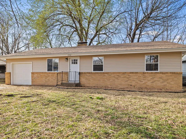 1532 E Seminole Street, Springfield, MO 65804
