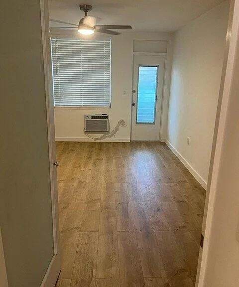 441 Collins Ave #6 — Photo 6