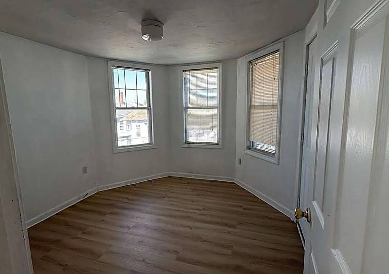 74 Ellen LLC — Photo 3
