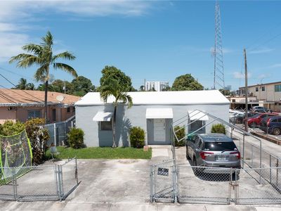 (Undisclosed Address), Miami, FL, 33125