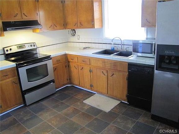 5th image of 2448 Parkview Ave