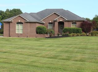 223 Beech Fork Blvd, Clay City, KY 40312