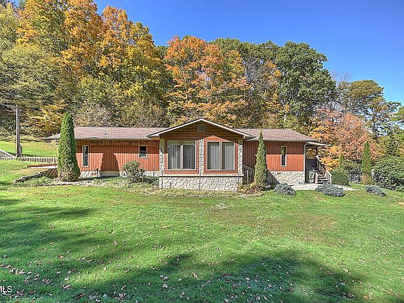 2nd image of 108 Roanwood Rd