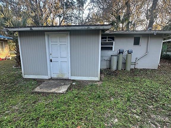 4th image of 2435 N Junglecamp Rd