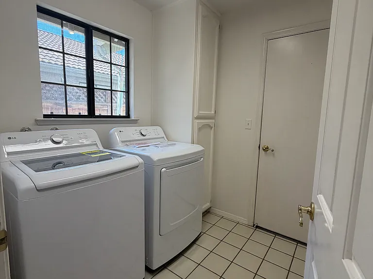 1229 W Bullard Ave #103 — Photo 9