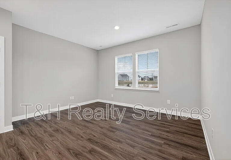 9586 Beckett St — Photo 15