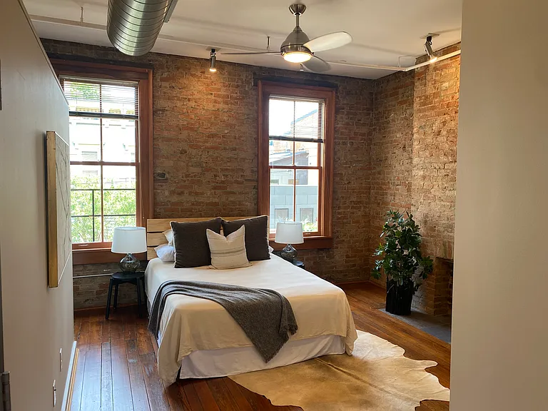 1232 Vine St #4 — Photo 6