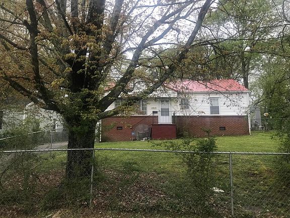 3rd image of 4417 Coffey St