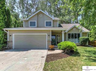 4708 N 108th Cir, Omaha, NE 68164