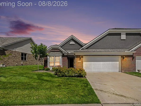 48762 Rockview Rd, Novi, MI 48374