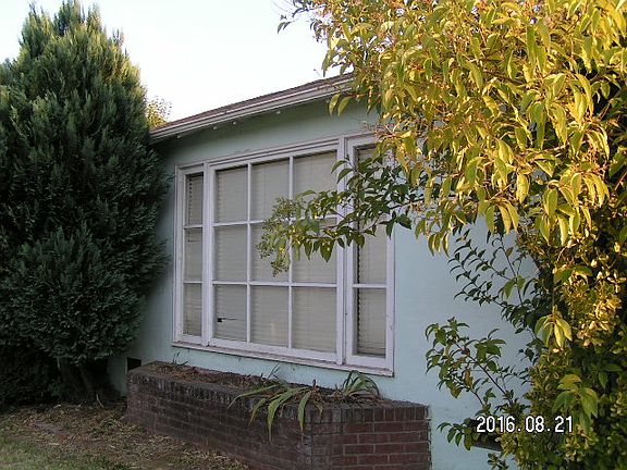 2nd image of 622 Fremont Way
