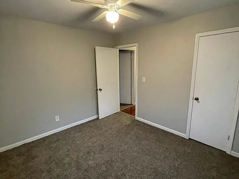 2404 W Rita St — Photo 13
