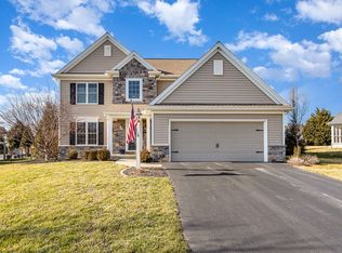 105 Shade Tree Dr, Lancaster, PA 17603