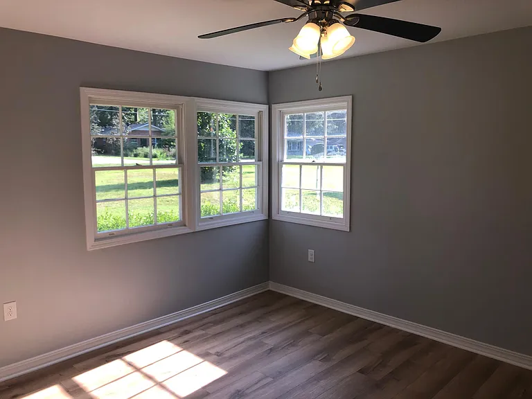1602 Elizabeth Ave — Photo 5