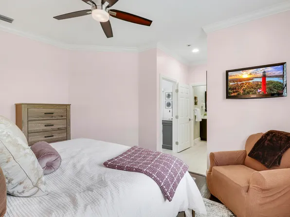 125 Mystic Lane, Jupiter, FL 33458